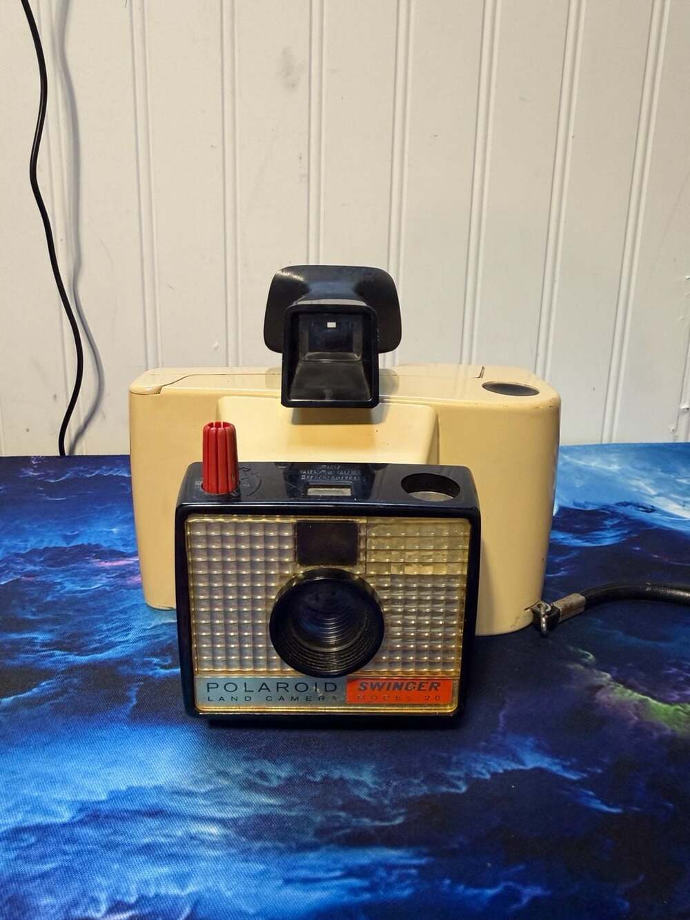 Polaroid Swinger Model 20 Land Camera Vintage 1960s